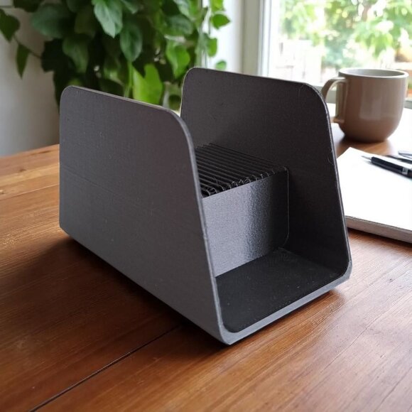 Modern Business Card Holder - 3D Printed - High Quality - Multi-Color - Picture 8 of 15